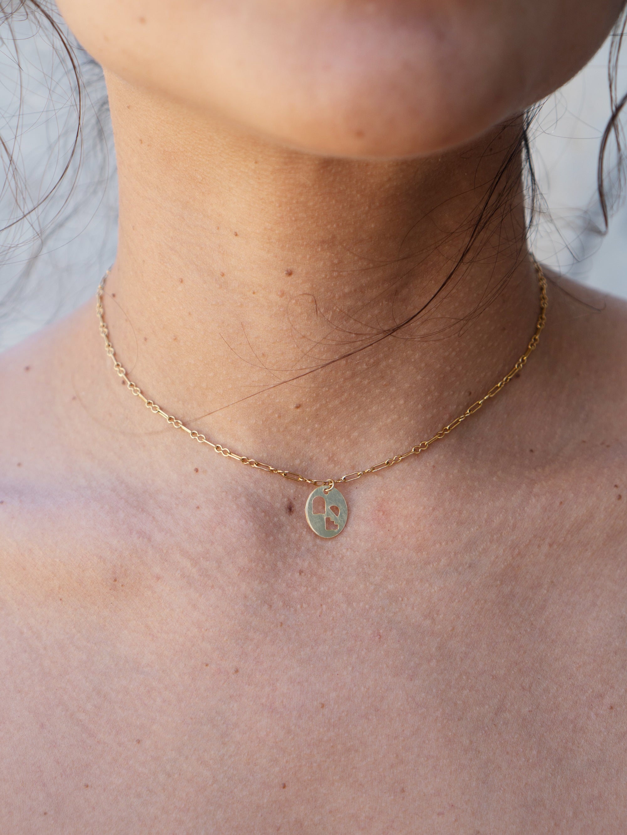 Alma Choker