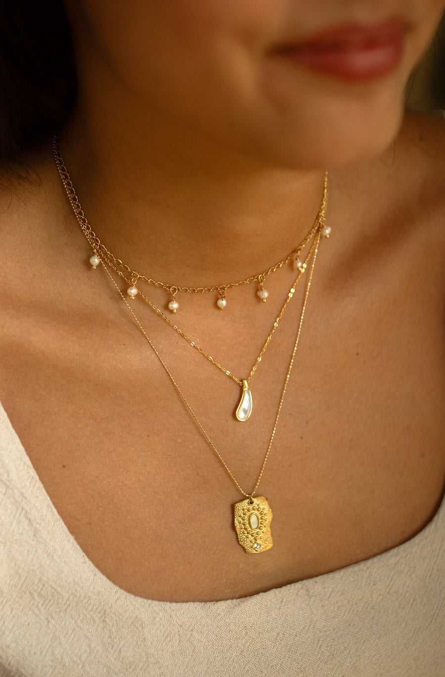 Pearls Drops Necklace