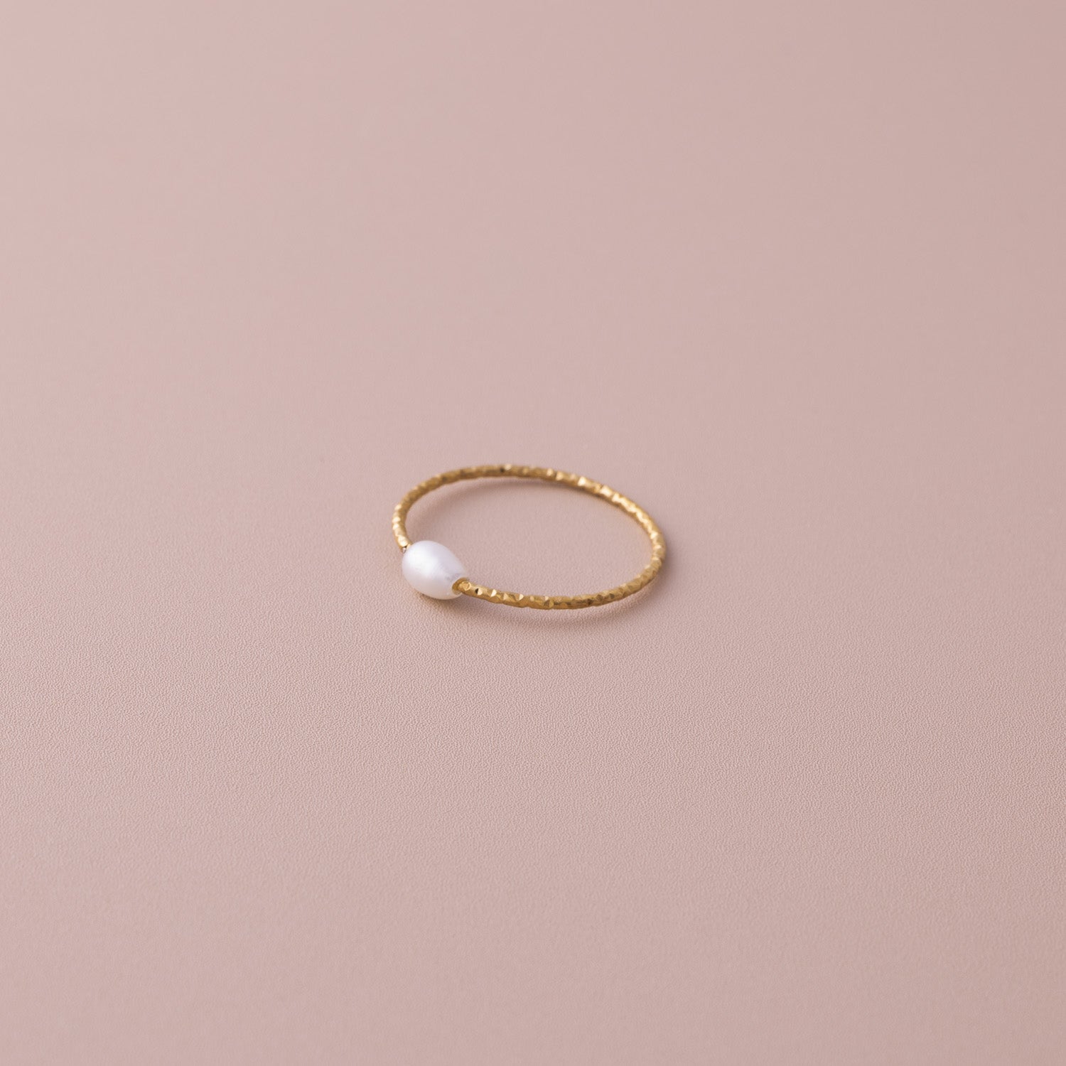 Elara Pearl Ring – Michelle Llavona