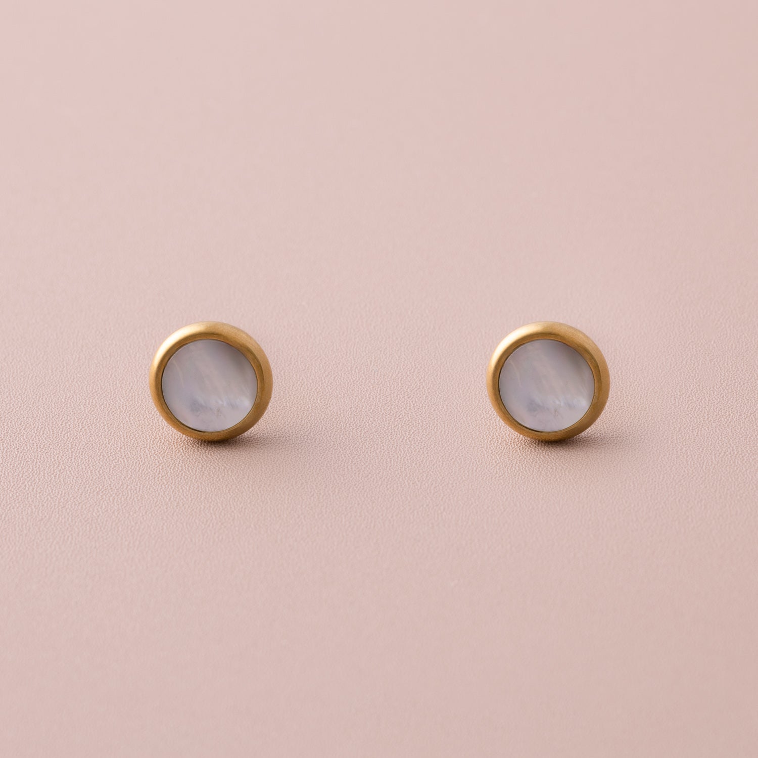 Mother of Pearl Dot Stud