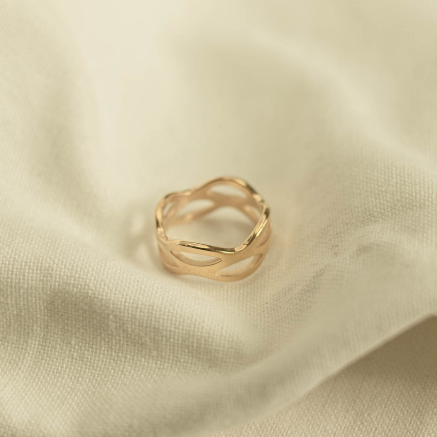 Shelby Ring