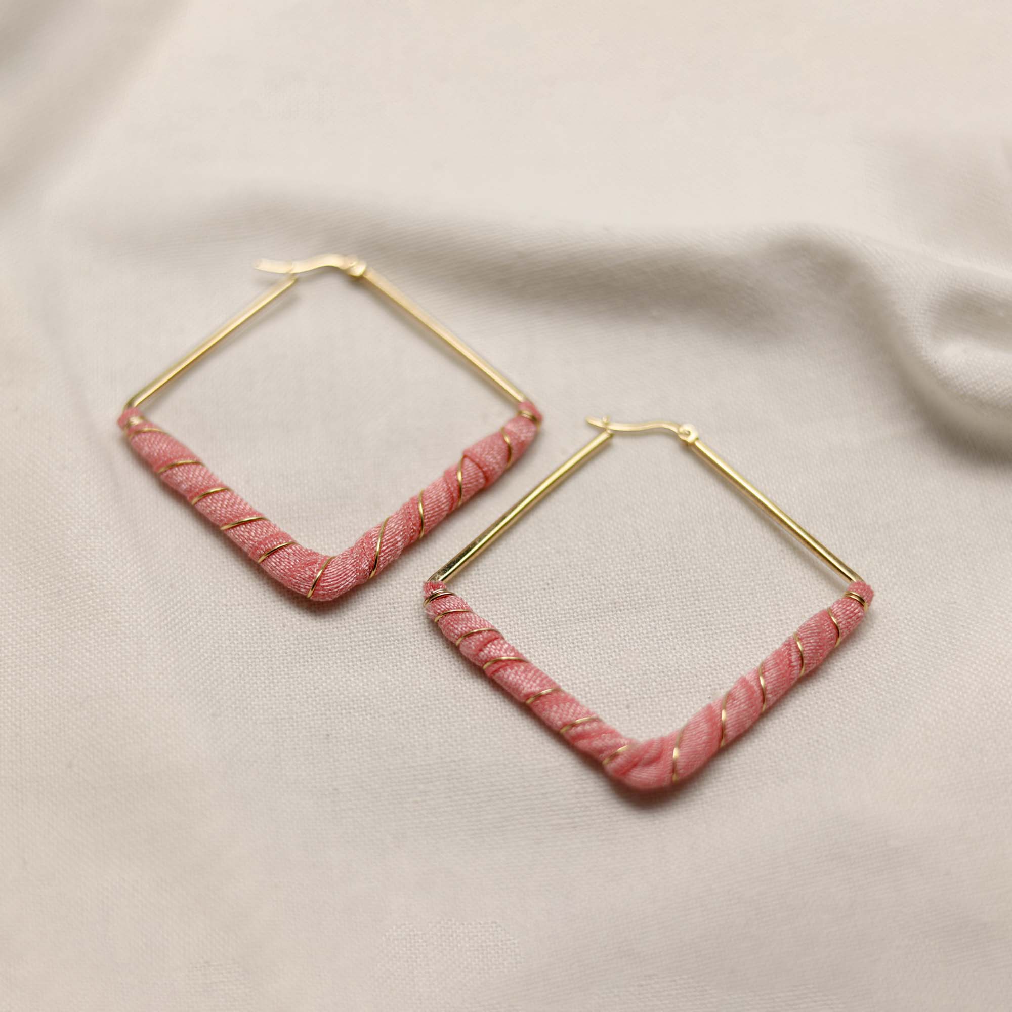 Round Afra Earrings