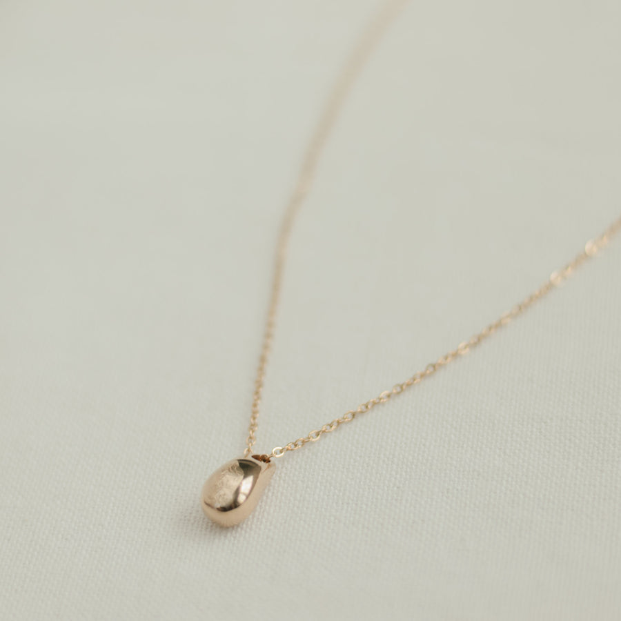 Nona Necklace